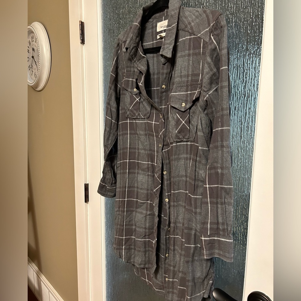 Wilfred Free Long Flannel Shirt (Aritzia)